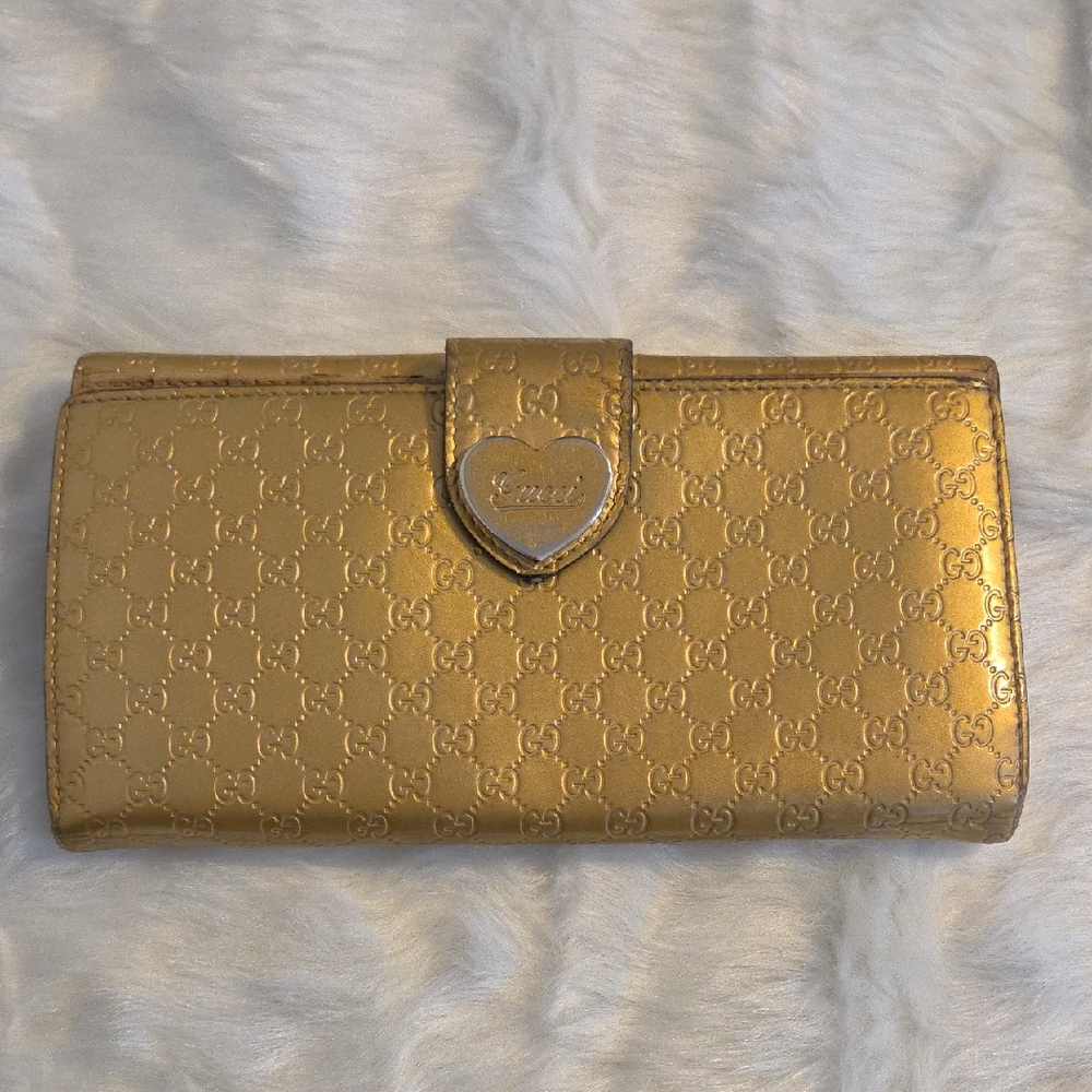 ​Gucci Metallic Gold Heart Bit Microguccissima Wallet - Continental Flap - Flaws
